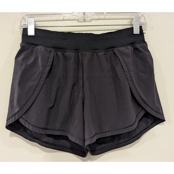 Lululemon Run Breeze By Shorts in Black Size 4 - Picture 1 of 7